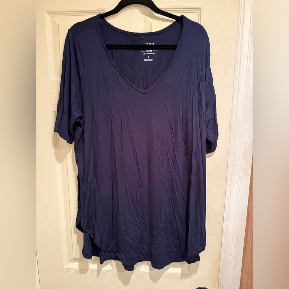 Torrid Deep Blue V-Neck Short Sleeve Tee